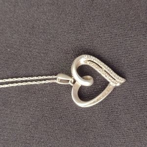 Kay jewelers diamond heart necklace
